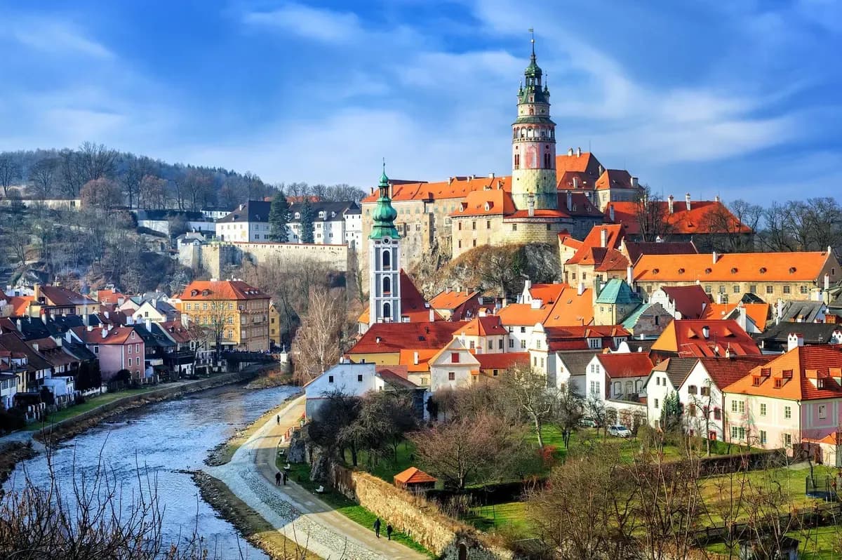 Teambuilding v Českém Krumlově – Posilte týmové vztahy na nezapomenutelném místě